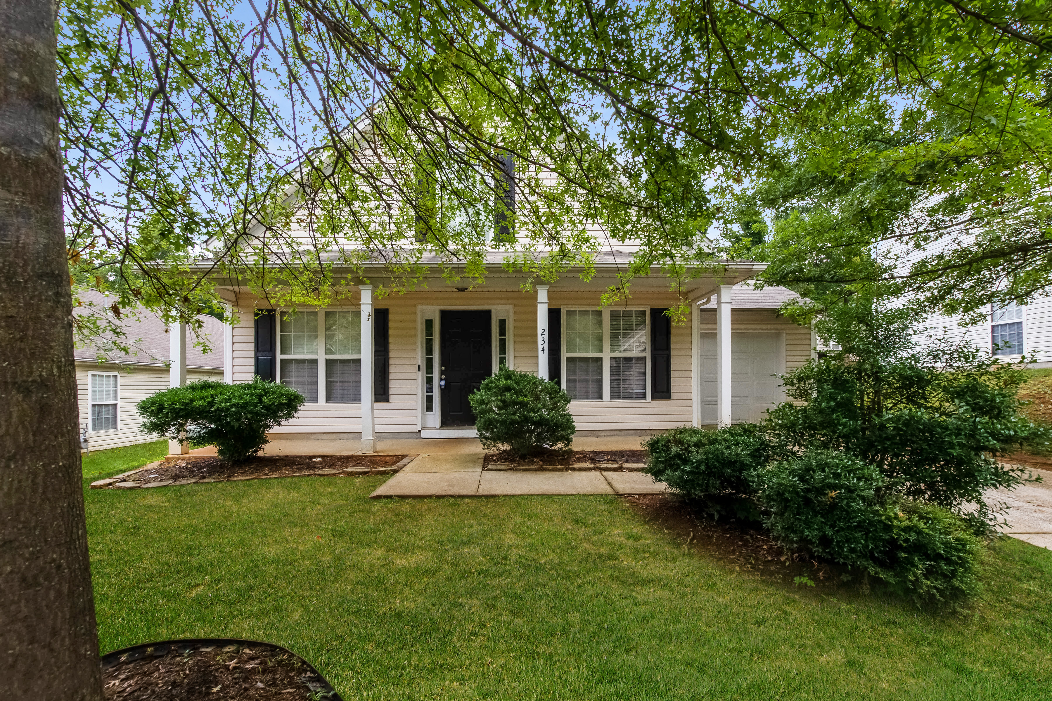234 Winding Canyon Dr Charlotte, NC 28214